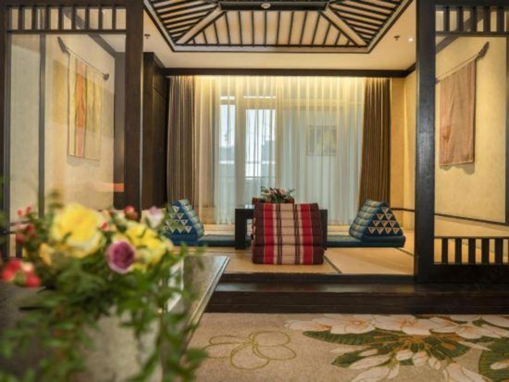 Riyuegu Hotsprings Resort Dongfu Εξωτερικό φωτογραφία